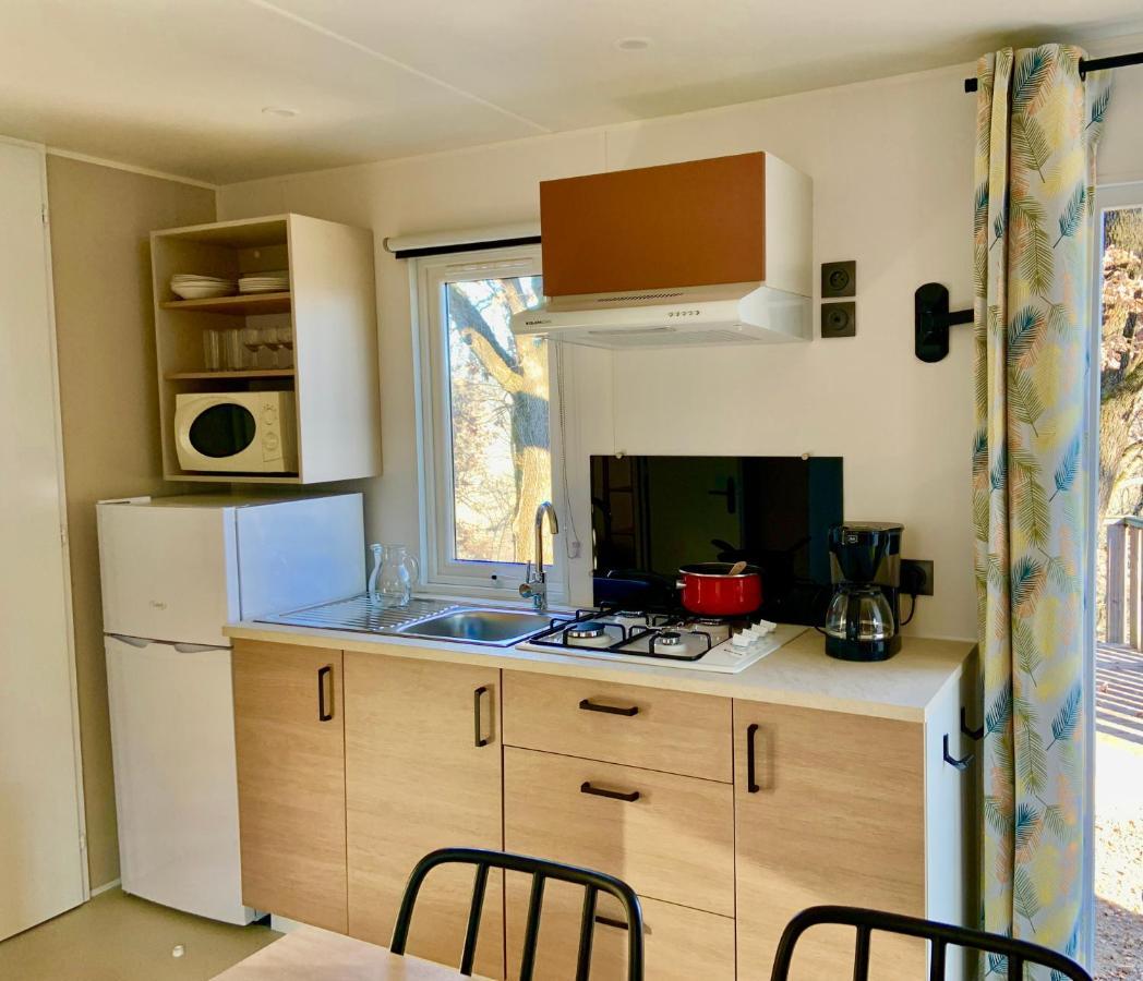 Camping Les Chenes Chauzon Bagian luar foto